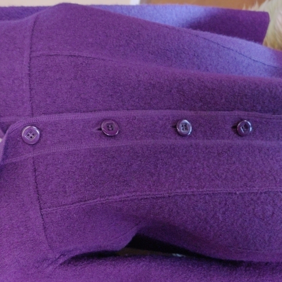 Size medium ladies boiled wool jacket by Lisa International with faux fur collar - Picture 4 of 7